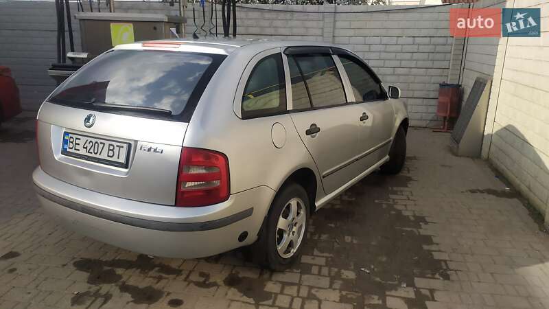 Хетчбек Skoda Fabia 2002 в Миколаєві
