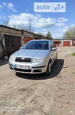 Хэтчбек Skoda Fabia 2007 в Чернигове