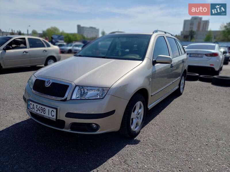 Универсал Skoda Fabia 2005 в 
