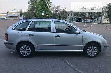 Універсал Skoda Fabia 2003 в Чернігові