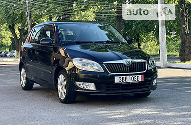 Хэтчбек Skoda Fabia 2010 в Ровно