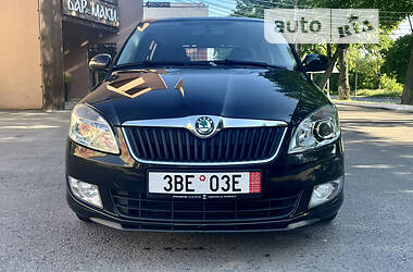 Хэтчбек Skoda Fabia 2010 в Ровно