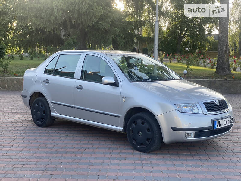 89 объявлений о продаже Skoda Fabia 2002 года