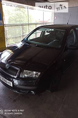 Седан Skoda Fabia 2006 в Хмельницком