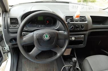 Хэтчбек Skoda Fabia 2011 в Киеве