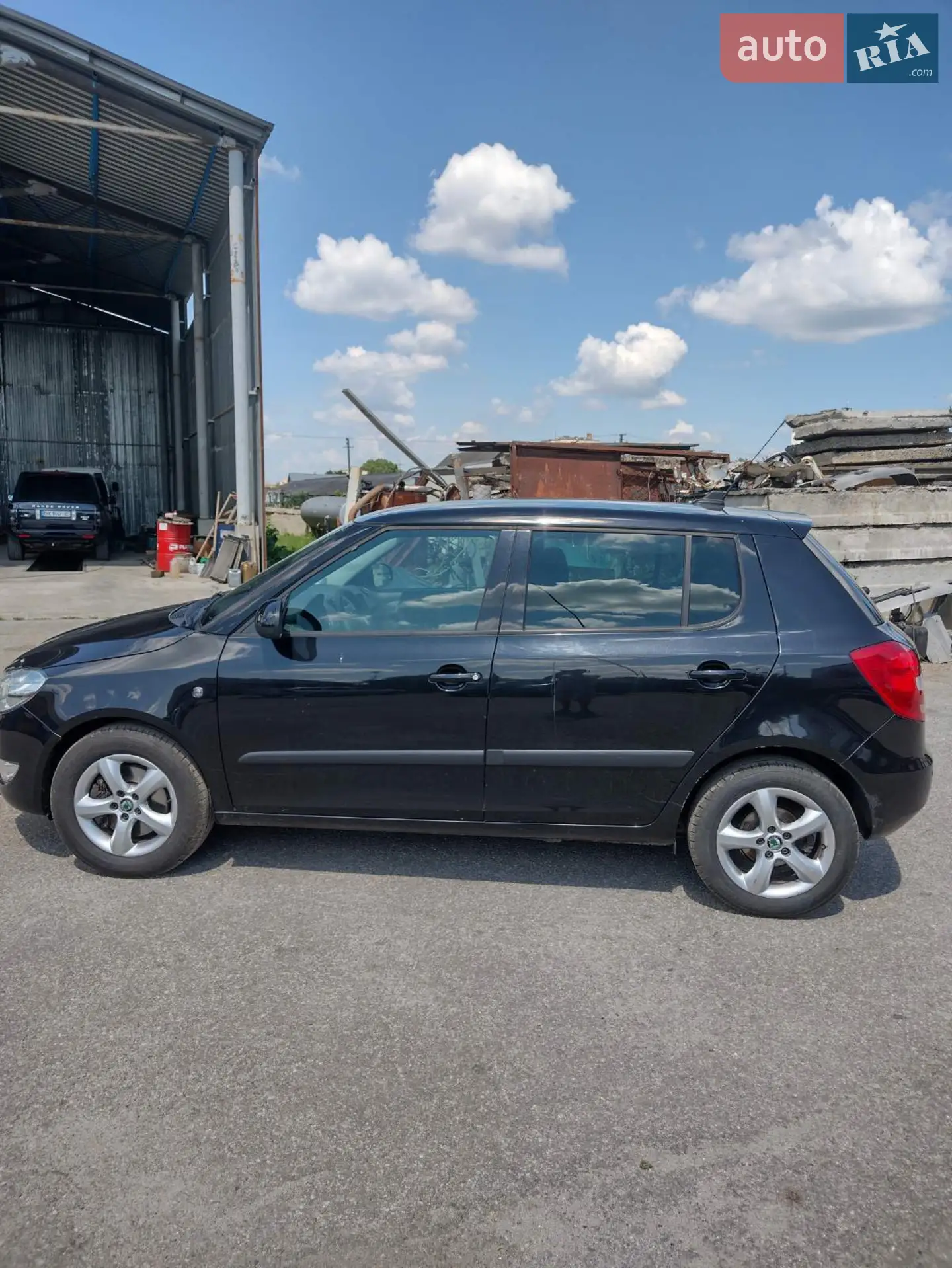 2010 Skoda Fabia - мініатюра 8