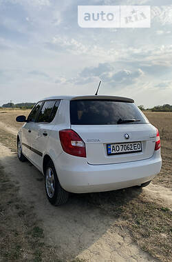 Хэтчбек Skoda Fabia 2013 в Виноградове