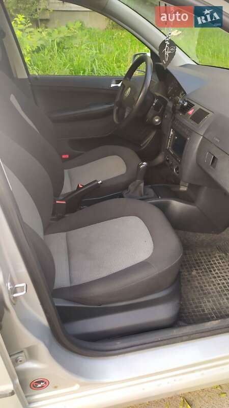 Skoda Fabia 2004