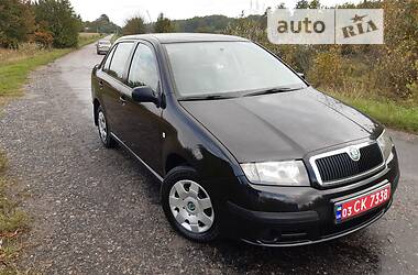 Седан Skoda Fabia 2007 в Черкассах