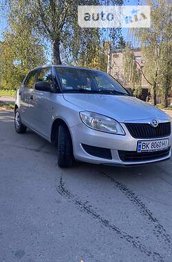 Хэтчбек Skoda Fabia 2013 в Ровно