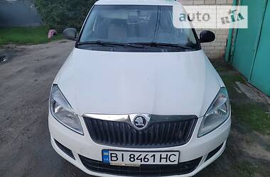 Хэтчбек Skoda Fabia 2013 в Кременчуге