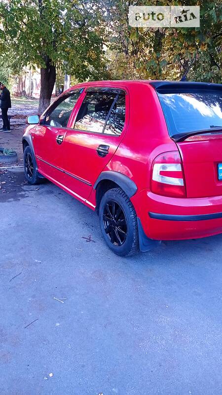 Хэтчбек Skoda Fabia 2004 в Житомире