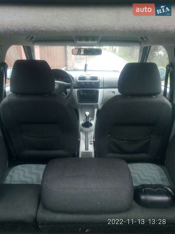 Хэтчбек Skoda Fabia 2007 в Житомире