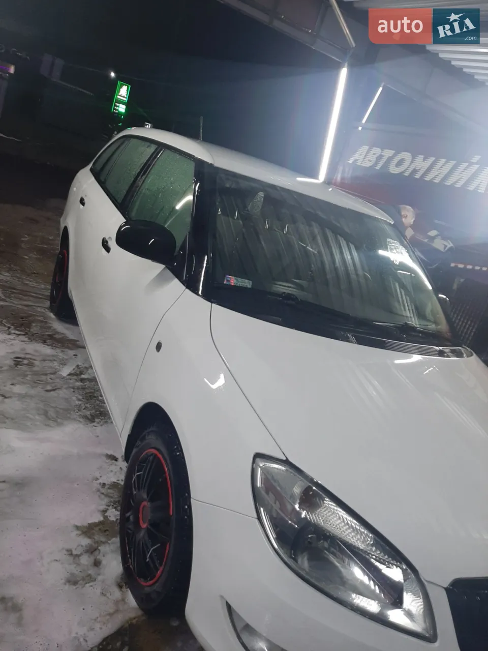 2014 Skoda Fabia - мініатюра 27