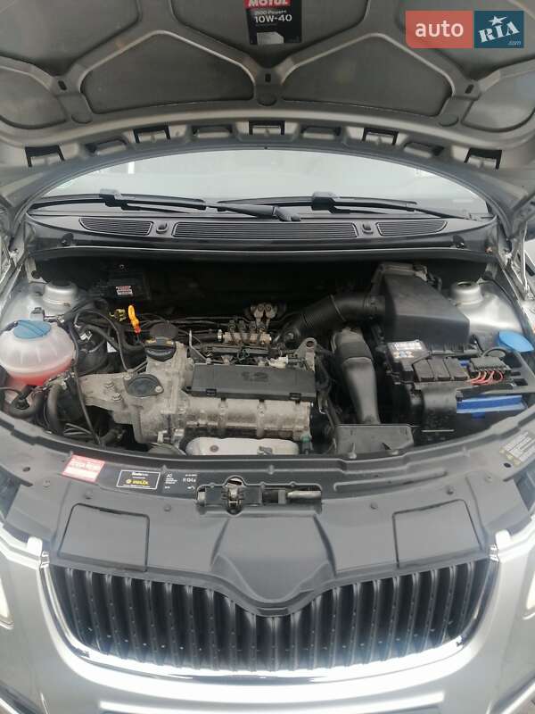 Хетчбек Skoda Fabia 2008 в Дніпрі