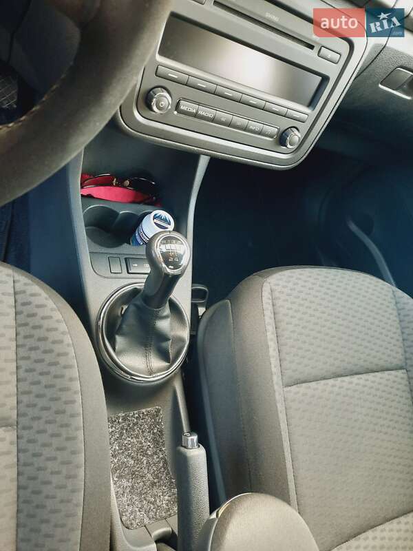 Универсал Skoda Fabia 2011 в Житомире