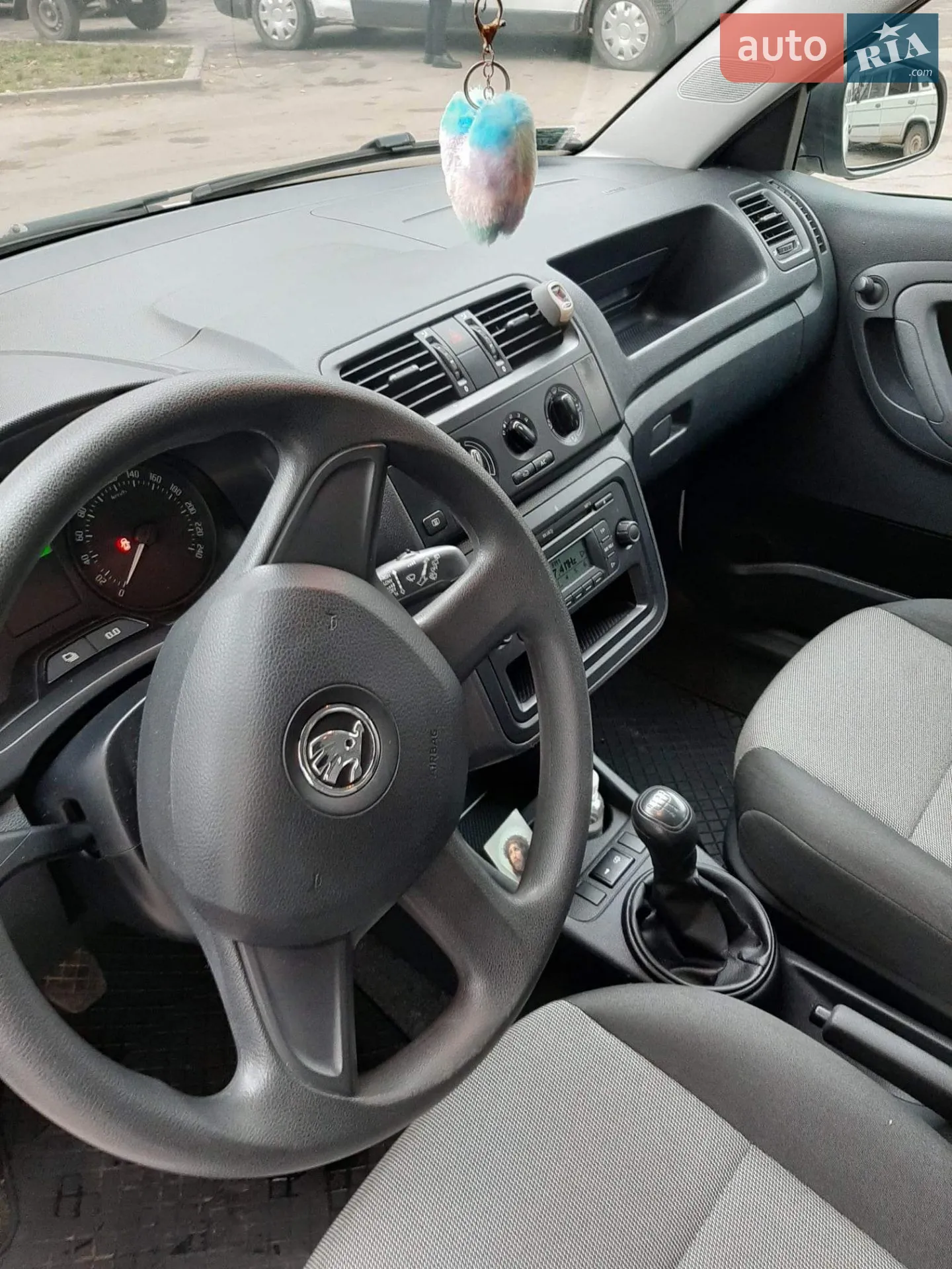 2013 Skoda Fabia - мініатюра 3