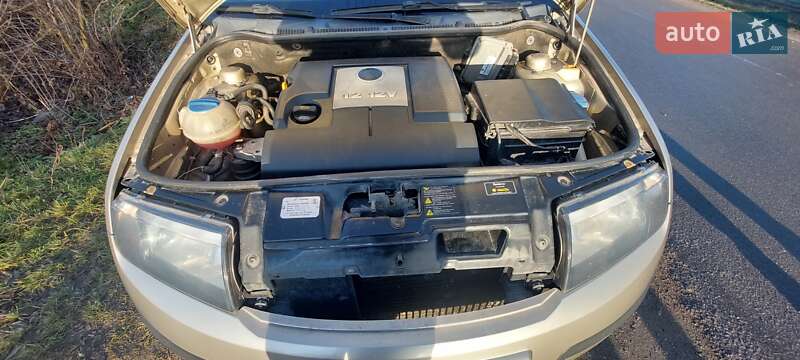 Хэтчбек Skoda Fabia 2005 в Киеве