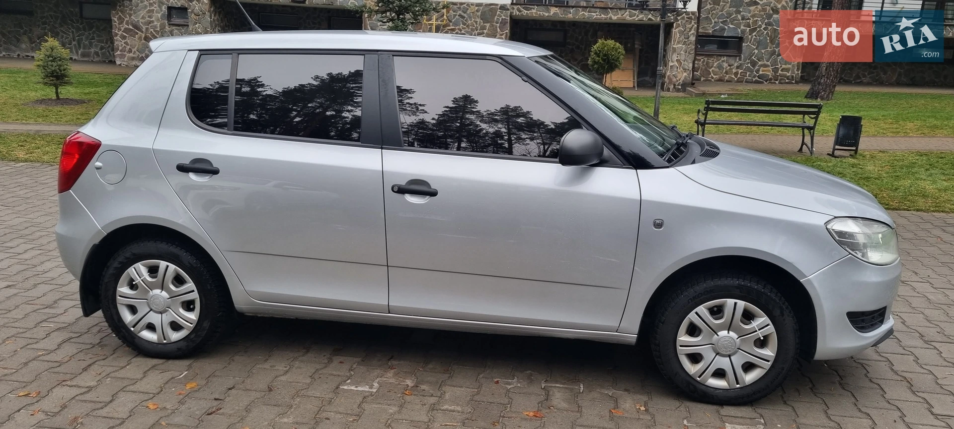 2014 Skoda Fabia - мініатюра 2