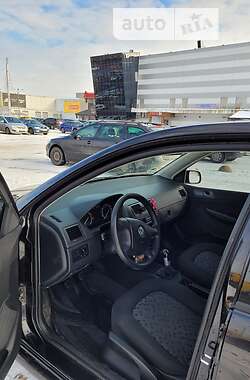 Хэтчбек Skoda Fabia 2007 в 