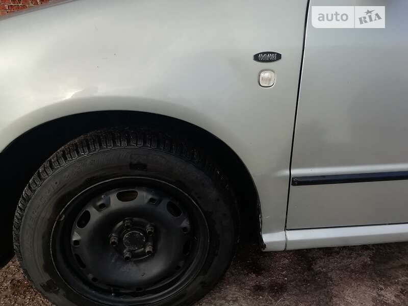 Седан Skoda Fabia 2002 в Чернигове фото 13 Седан Skoda Fabia 2002 в Чернигове