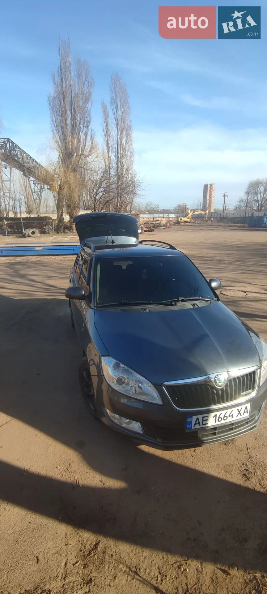2011 Skoda Fabia - мініатюра 2