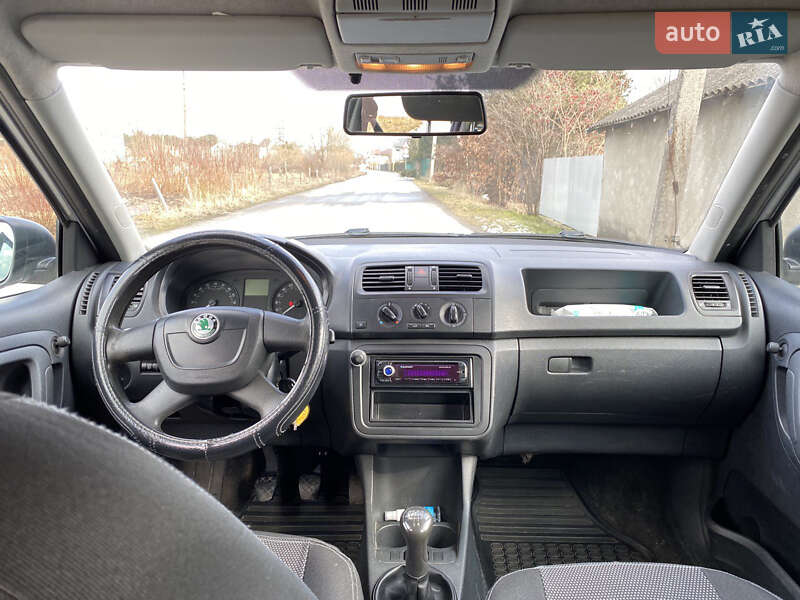 Універсал Skoda Fabia 2011 в Львові