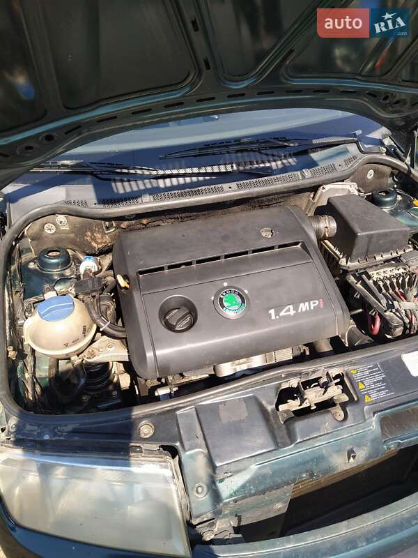 Седан Skoda Fabia 2003 в Олександрії фото 5 Седан Skoda Fabia 2003 в Олександрії