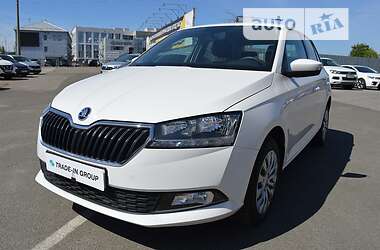 Хэтчбек Skoda Fabia 2020 в Киеве