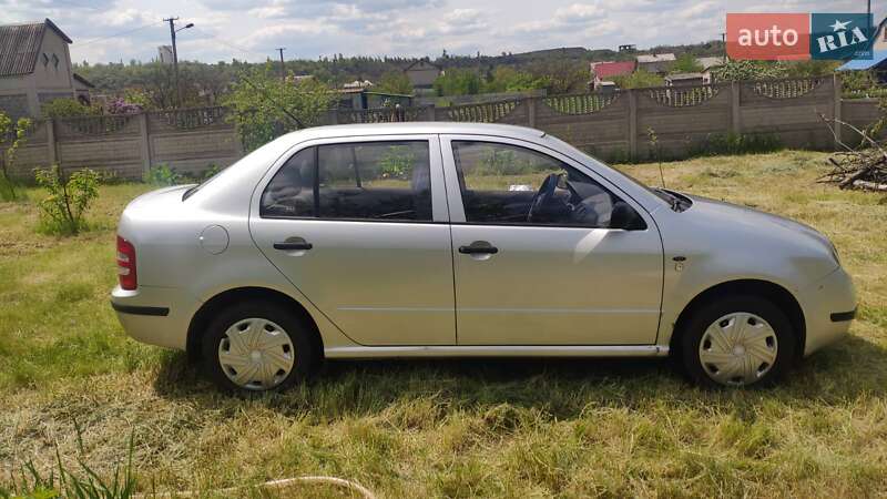 Седан Skoda Fabia 2003 в Кривому Розі