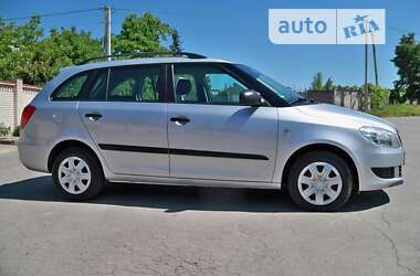 Универсал Skoda Fabia 2011 в Виннице