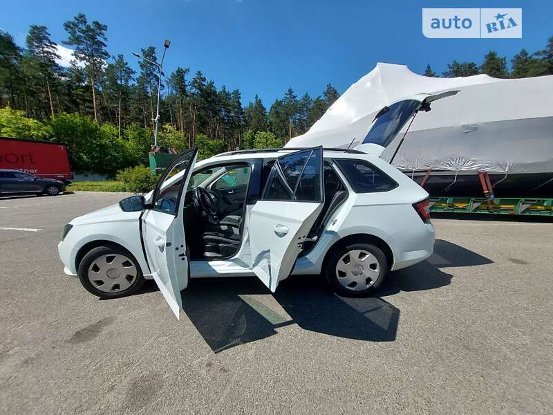 Универсал Skoda Fabia 2015 в Киеве