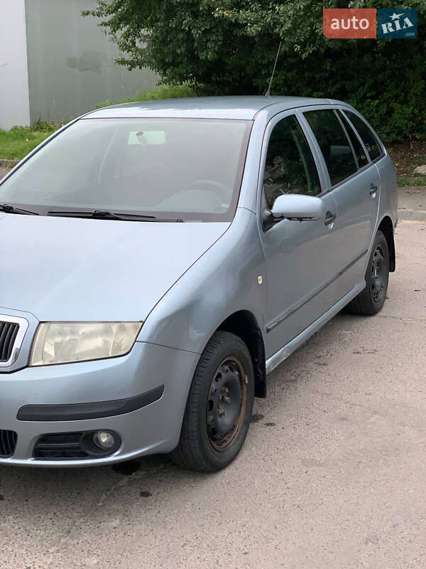 Універсал Skoda Fabia 2006 в Львові