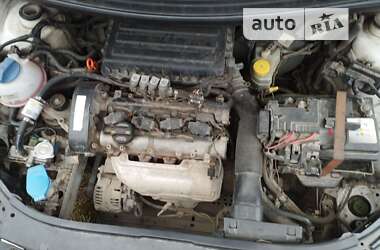 Хэтчбек Skoda Fabia 2012 в 