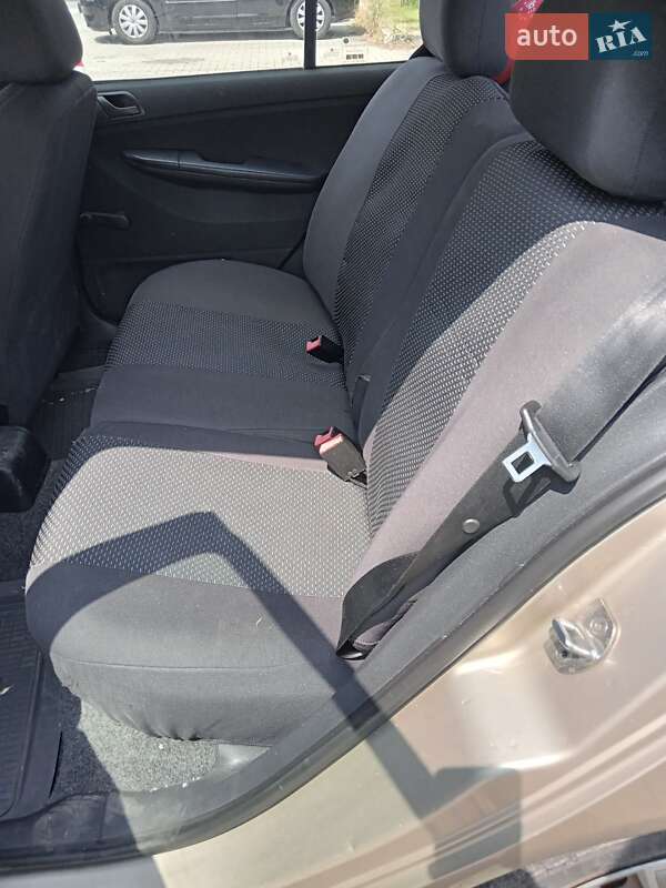 Хэтчбек Skoda Fabia 2005 в Первомайске фото 7 Хэтчбек Skoda Fabia 2005 в Первомайске