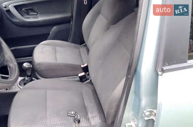 Хетчбек Skoda Fabia 2010 в Чернівцях