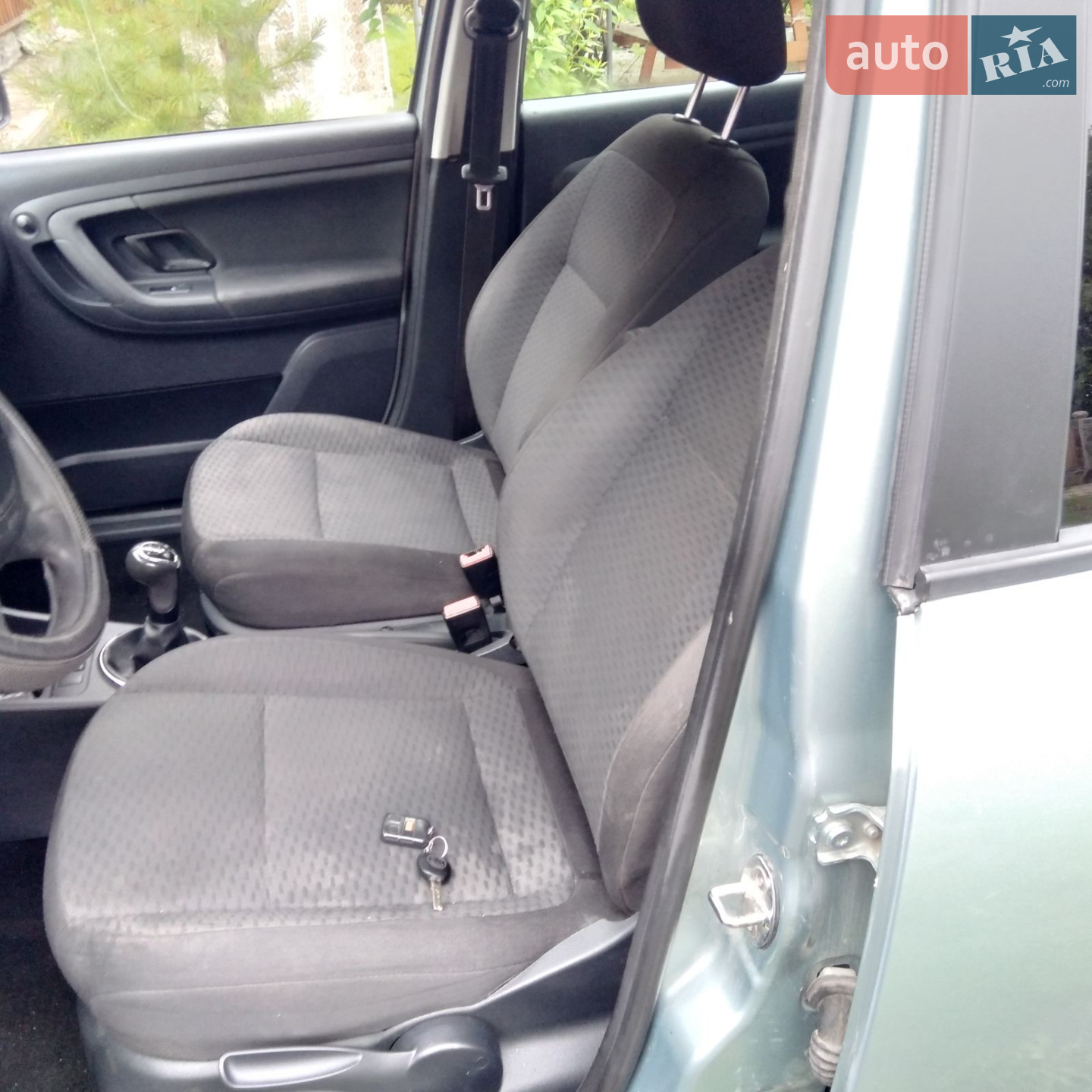 2010 Skoda Fabia - мініатюра 4