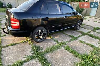 Седан Skoda Fabia 2007 в 