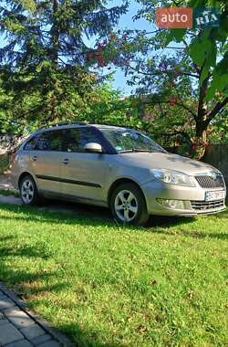 Універсал Skoda Fabia 2011 в Бучачі