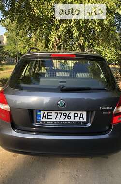 Хэтчбек Skoda Fabia 2011 в Кривом Роге