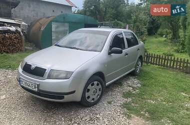 Седан Skoda Fabia 2003 в Бориславе