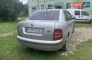 Седан Skoda Fabia 2003 в Бориславе