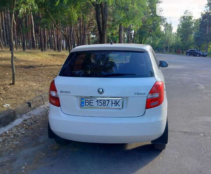 Хэтчбек Skoda Fabia 2014 в Николаеве фото 5 Хэтчбек Skoda Fabia 2014 в Николаеве