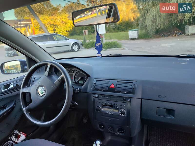Универсал Skoda Fabia 2001 в Полтаве