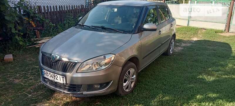 Хетчбек Skoda Fabia 2012 в Вінниці
