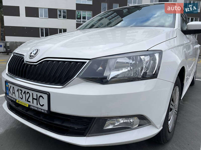 Хетчбек Skoda Fabia 2016 в Ірпені