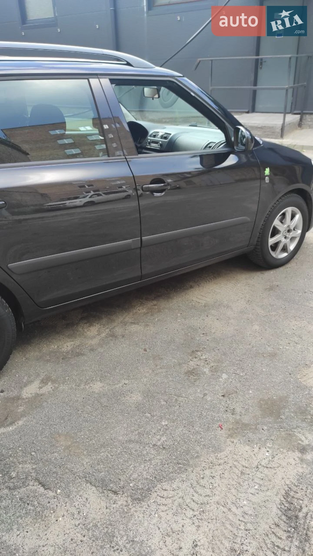 2011 Skoda Fabia - мініатюра 14