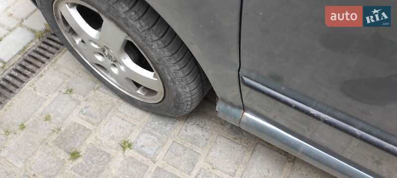 Універсал Skoda Fabia 2003 в Пустомитах