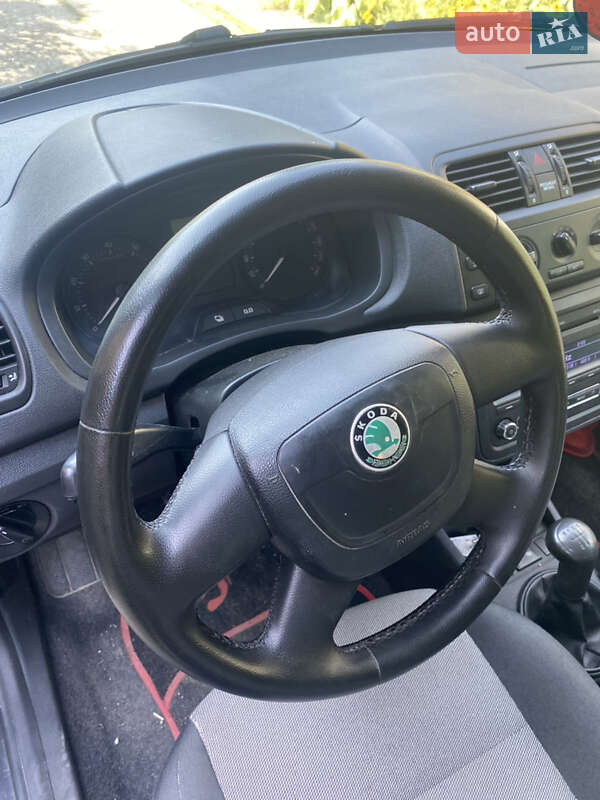 Універсал Skoda Fabia 2010 в Тячеві