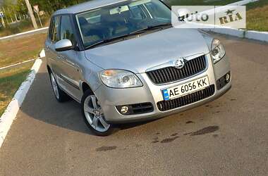 Хэтчбек Skoda Fabia 2007 в 